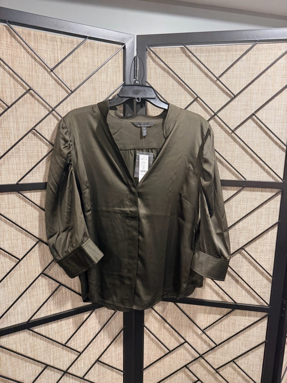 *NWT* WHBM - Sergeant Green Satin V-Neck 3/4 Ruffle Sleeve Blouse - Sz 16